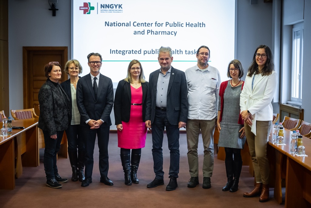 WHO vezetoi latogatas2